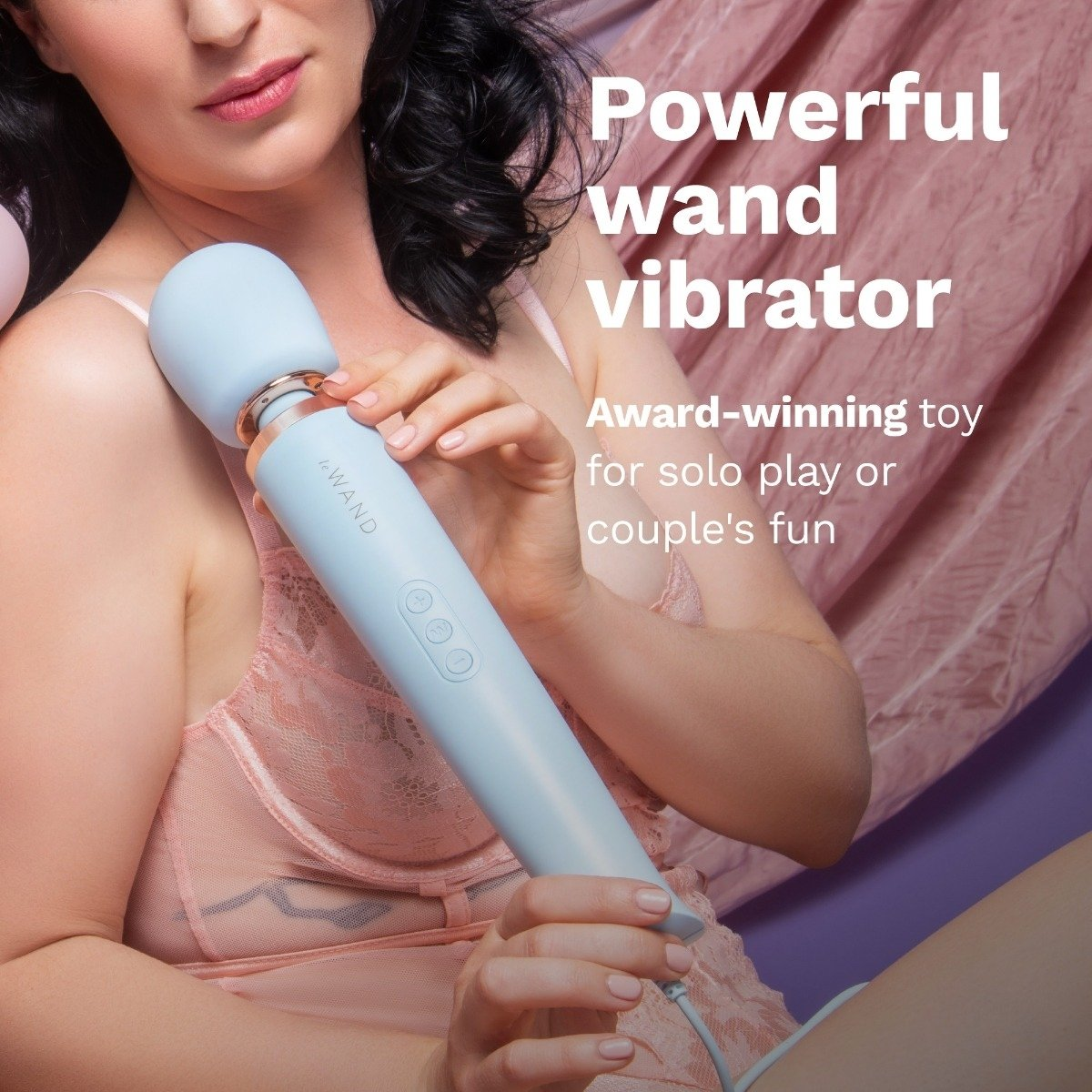 Le Wand Powerful Plug In Vibrating Massager Light Blue